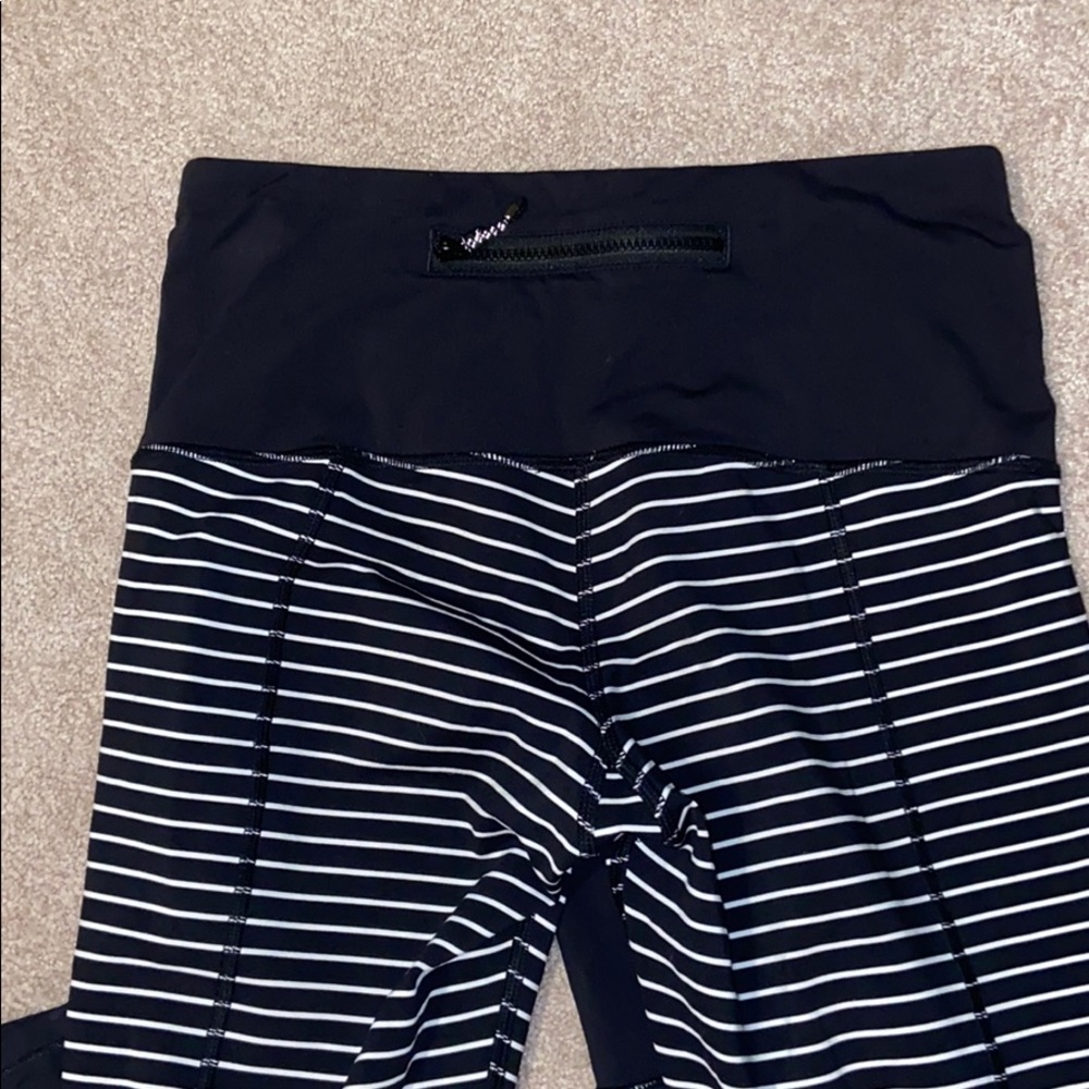 LULULEMON RUNNING LEGGING - Picture 6 of 9
